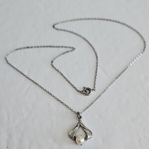 STERLING LEMODE Silver & Pearl Pendant on 15"L Necklace